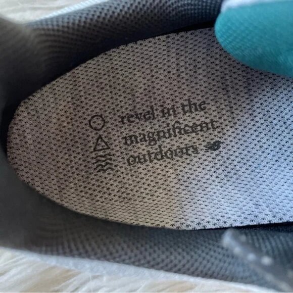 New Balance FuelCell 2190 Paper White Blacktop Vintage Tea Hiking Sneakers I 8.5 - Picture 6 of 7